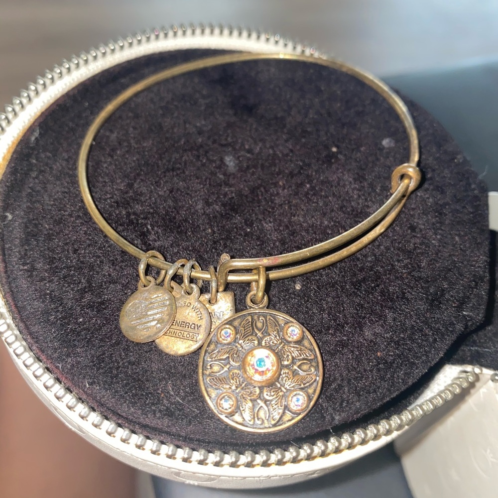 Good Wings of Change Alex & Ani Bracelet